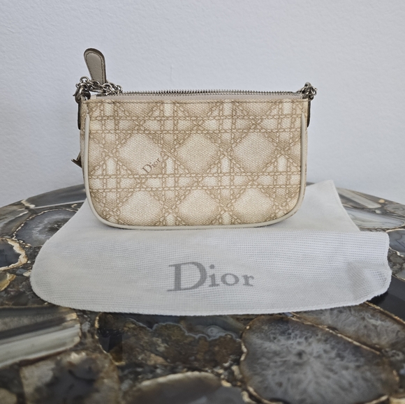 🔥RARE🔥Dior Beige Patterned Mini Bag - Picture 1 of 8